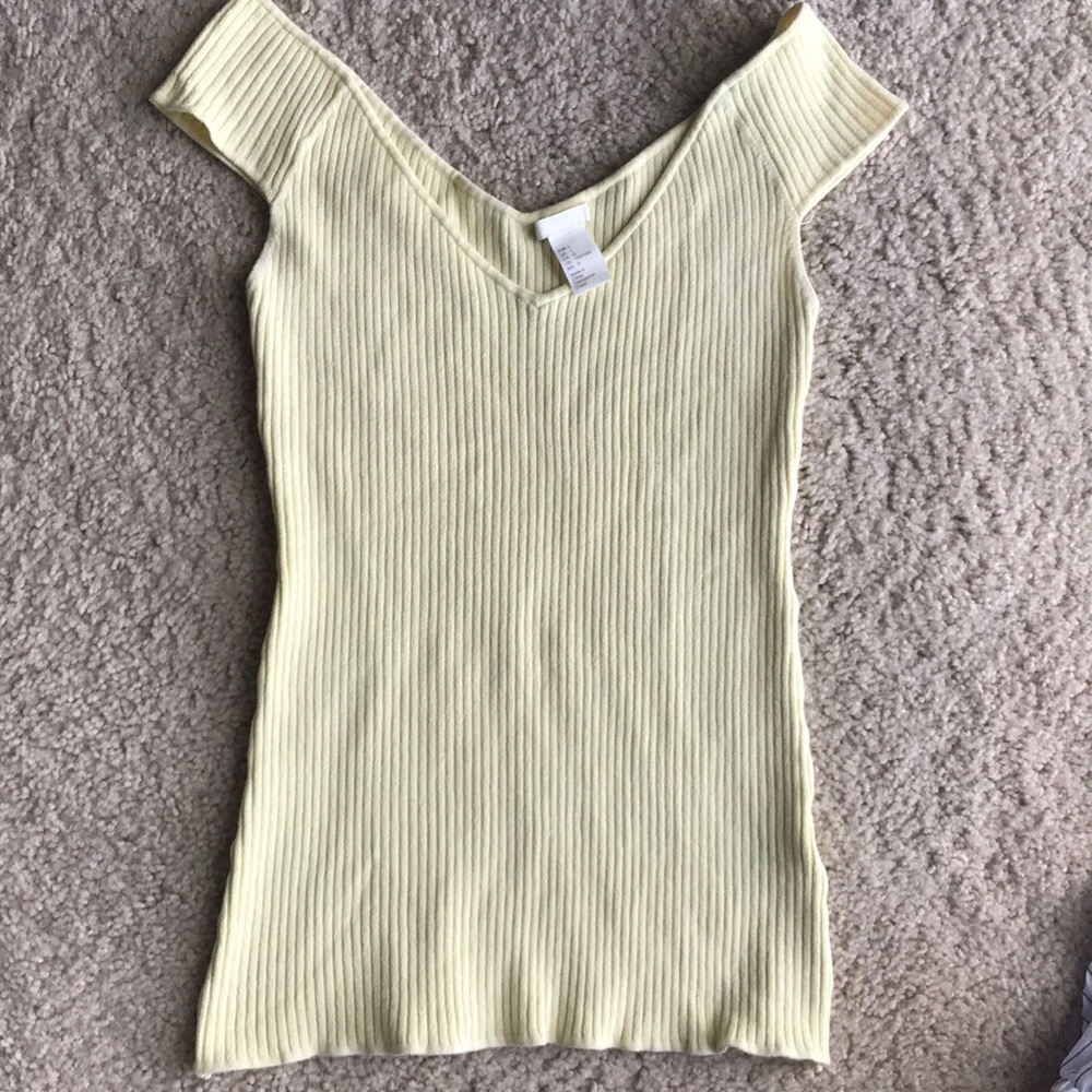 Yellow tank top. Super comfy!!